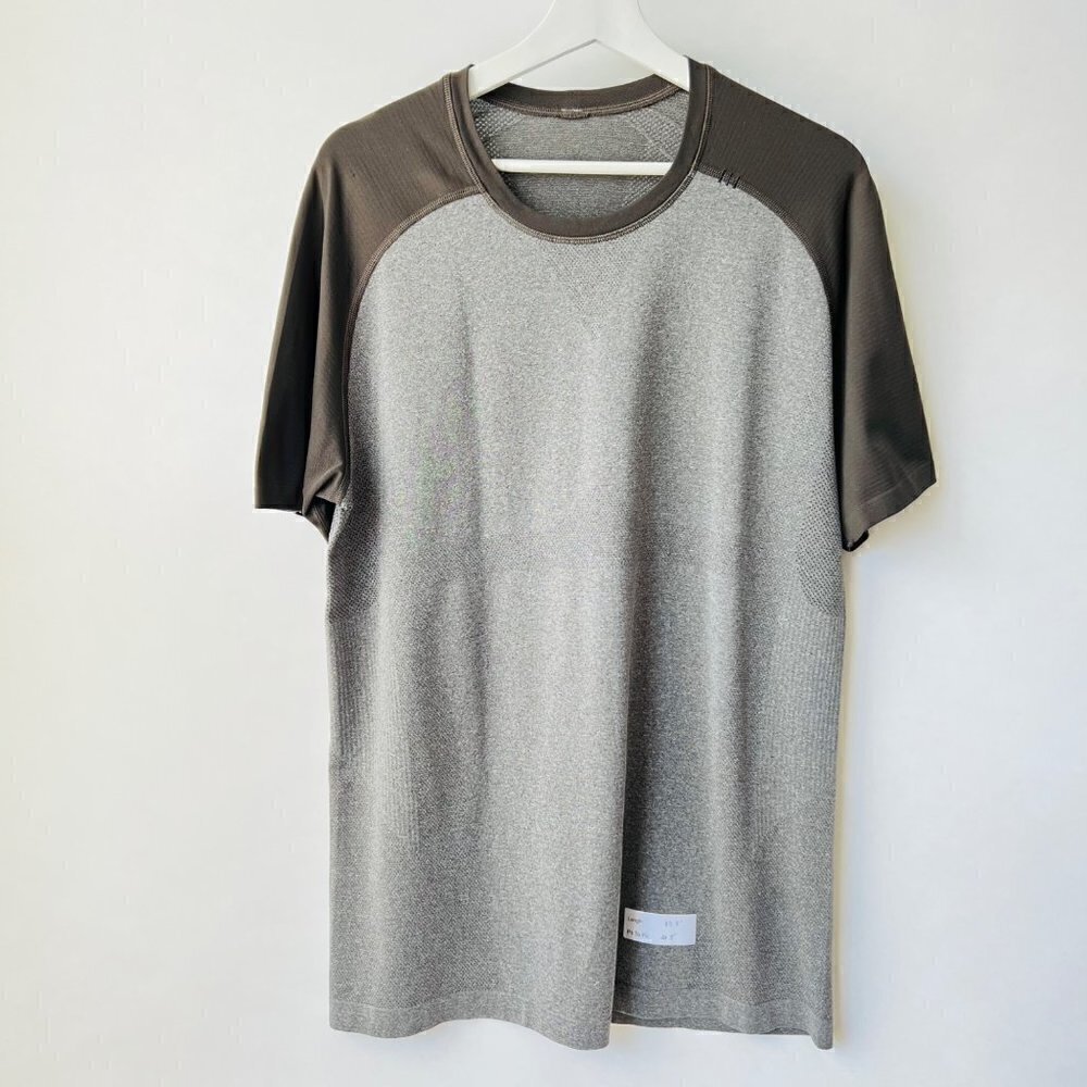 LULULEMON 2 tones gray Metal Vent tech T-SHIRT size L J64